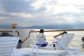 Làm thế nào để không say sóng khi đi tàu ra biển Phú Quốc lặn ngắm san hô?